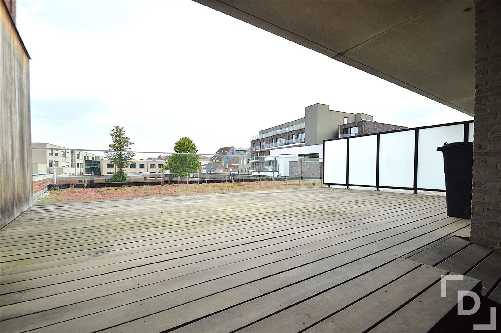 Prachtig afgewerkt appartement op de Grote Markt in Poperinge. foto 14