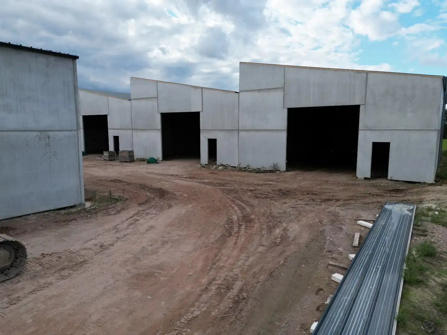 Loods F te koop – 321,60 m² KMO-zone Ardopoort te Roeselare foto 3
