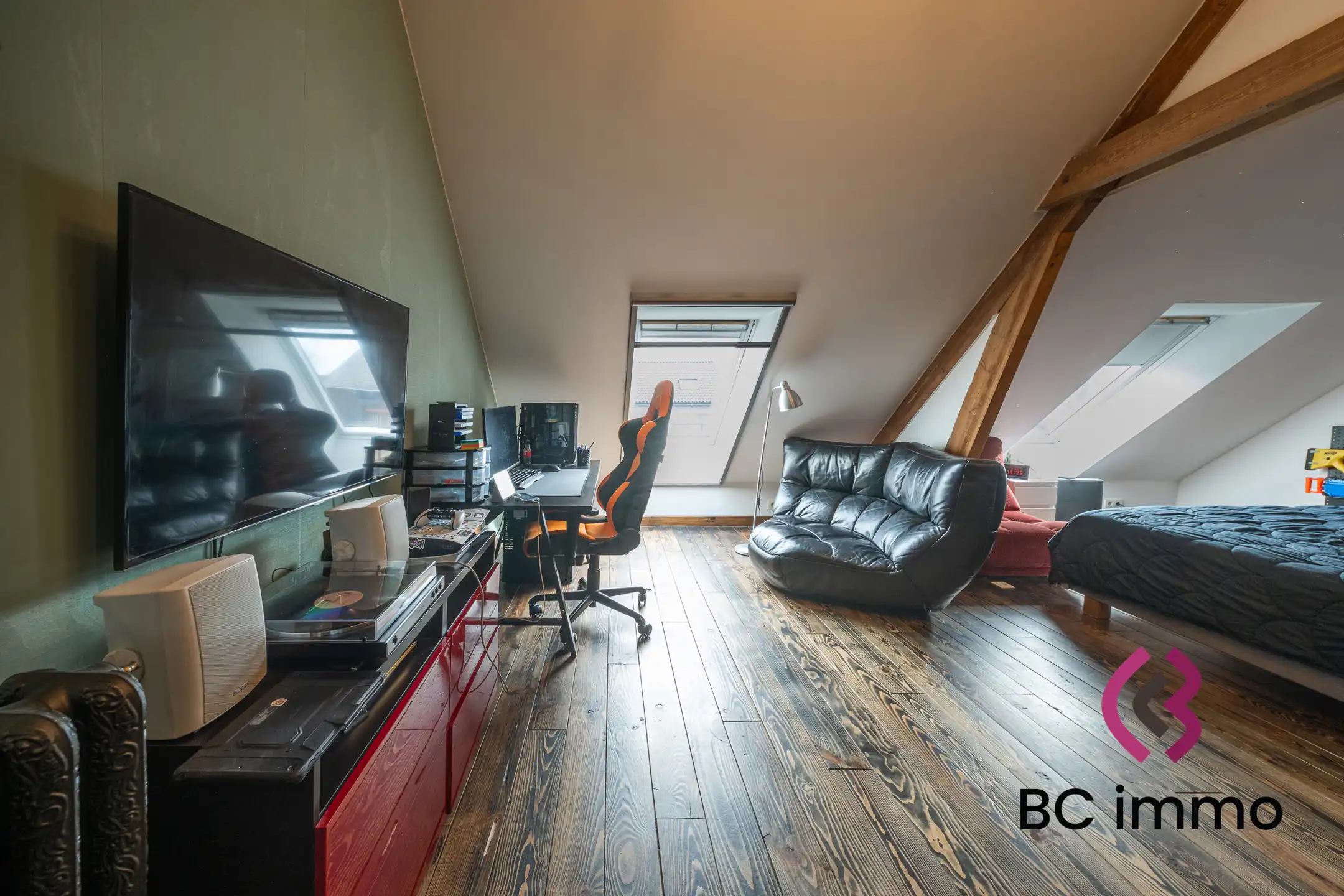 Exclusief duplex met zonneterras, designkeuken en hoogwaardige afwerking foto 19