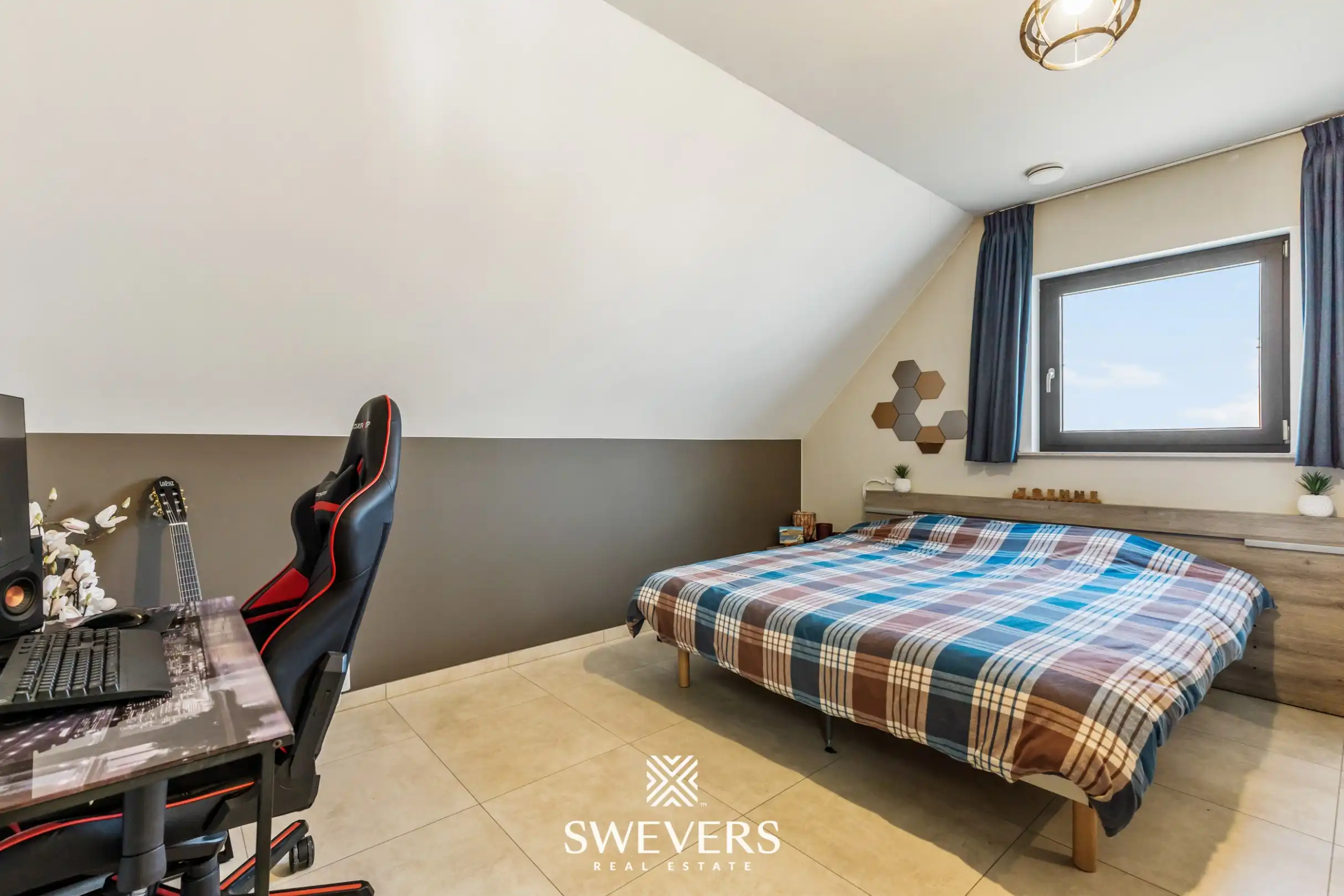 Instapklaar appartement met 2 slaapkamers en ruim terras in recent gebouw te Laakdal foto 12