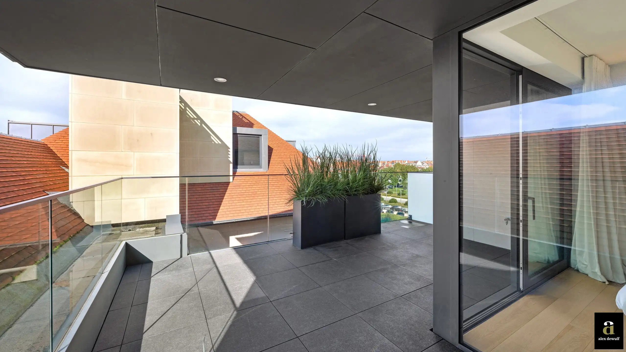 Spacieux appartement de coin offrant beaucoup d’intimité à La Rive / La Réserve foto 18