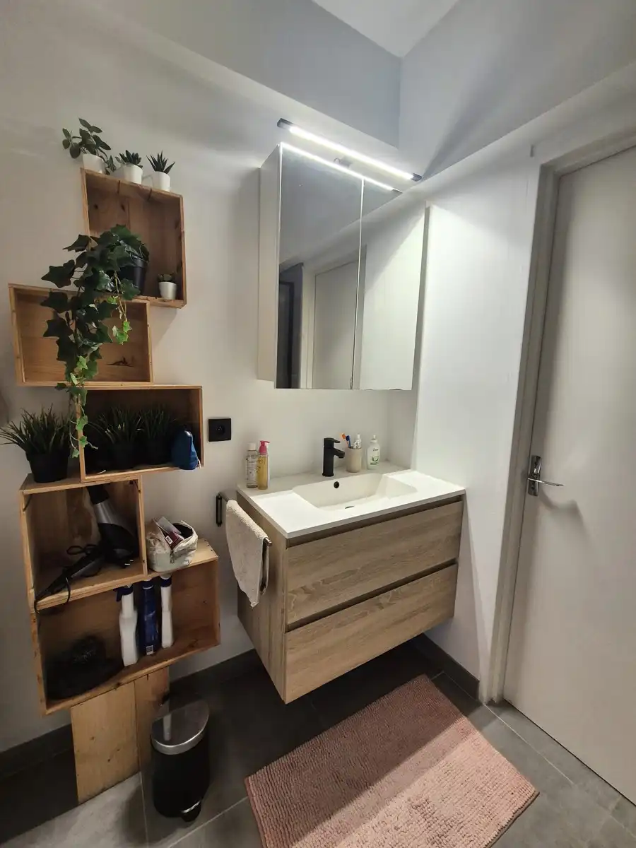 Gerenoveerd app. met panoramisch uitzicht én rustige ligging foto 10