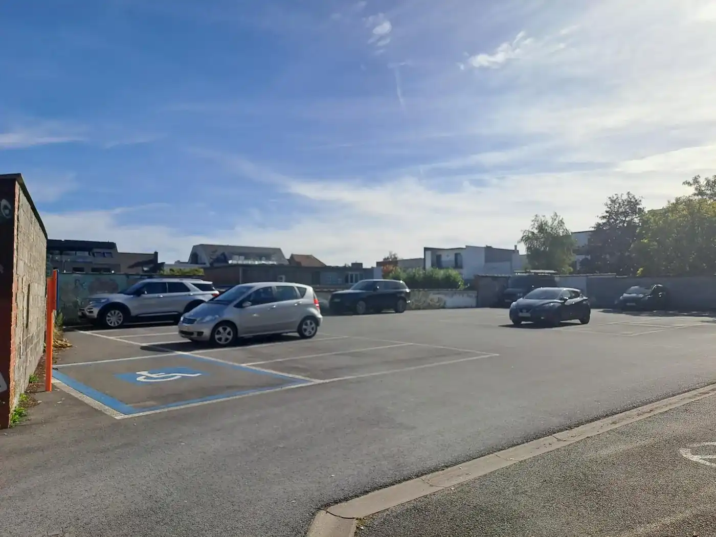 Instapklare parkwoning te huur in centrum van Zwevegem foto 23