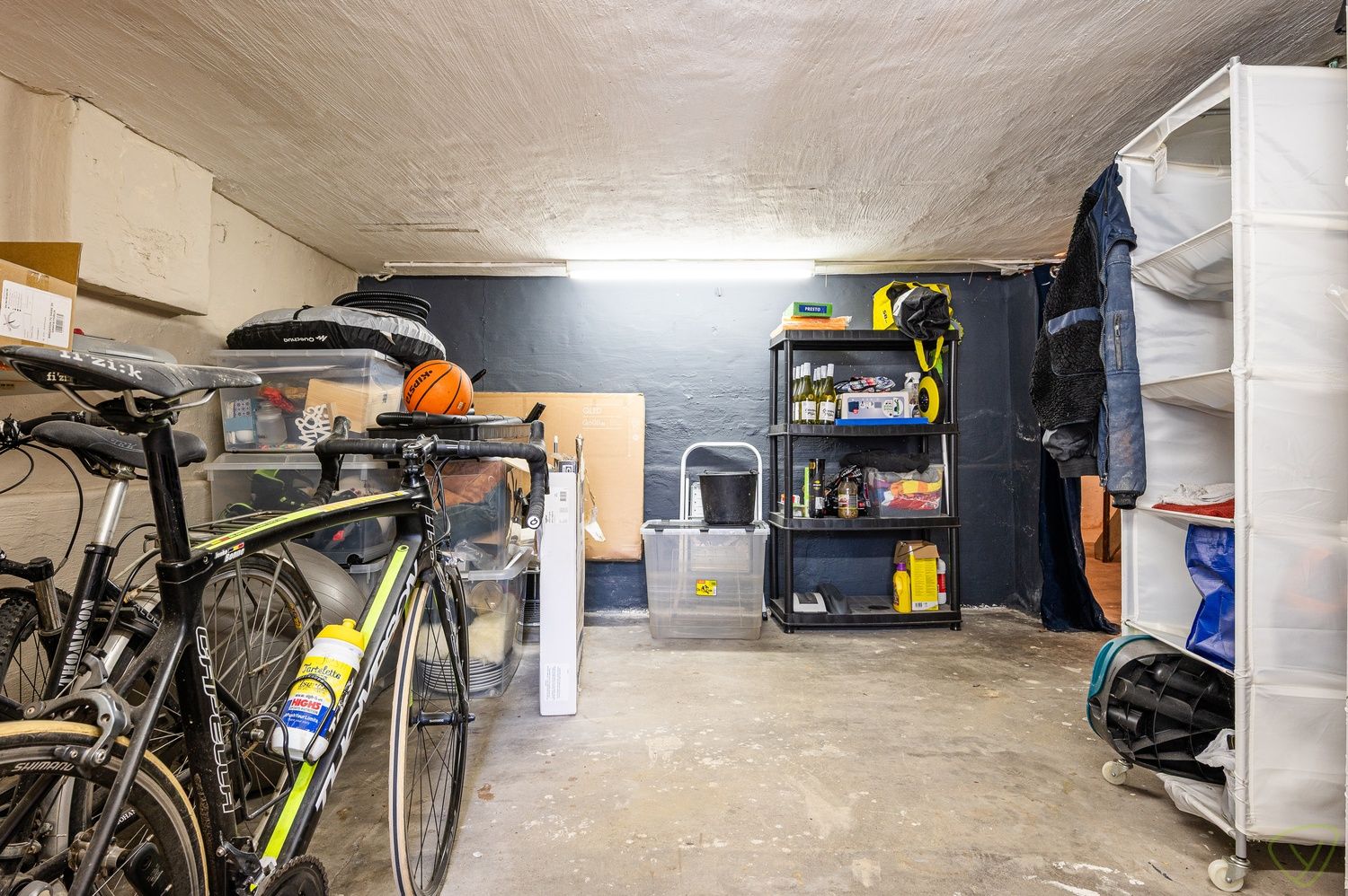 Instapklare woning met tuin en vlakbij het centrum van Eeklo foto 18