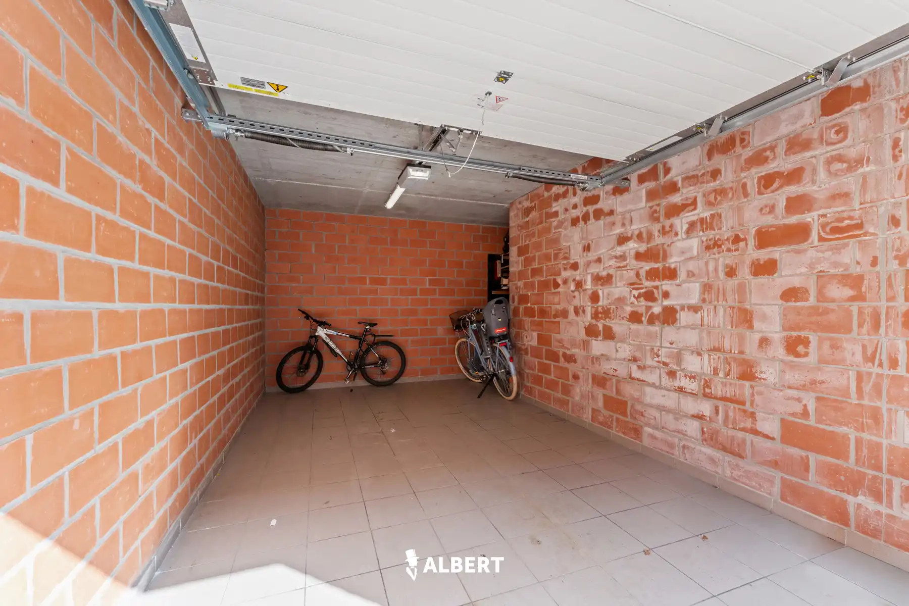 Instapklaar duplexappartement op centrale ligging in Izegem foto 15