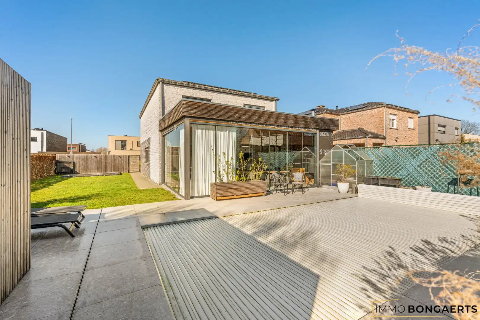 Energiezuinige woning met zwembad op rustige ligging in As foto 33