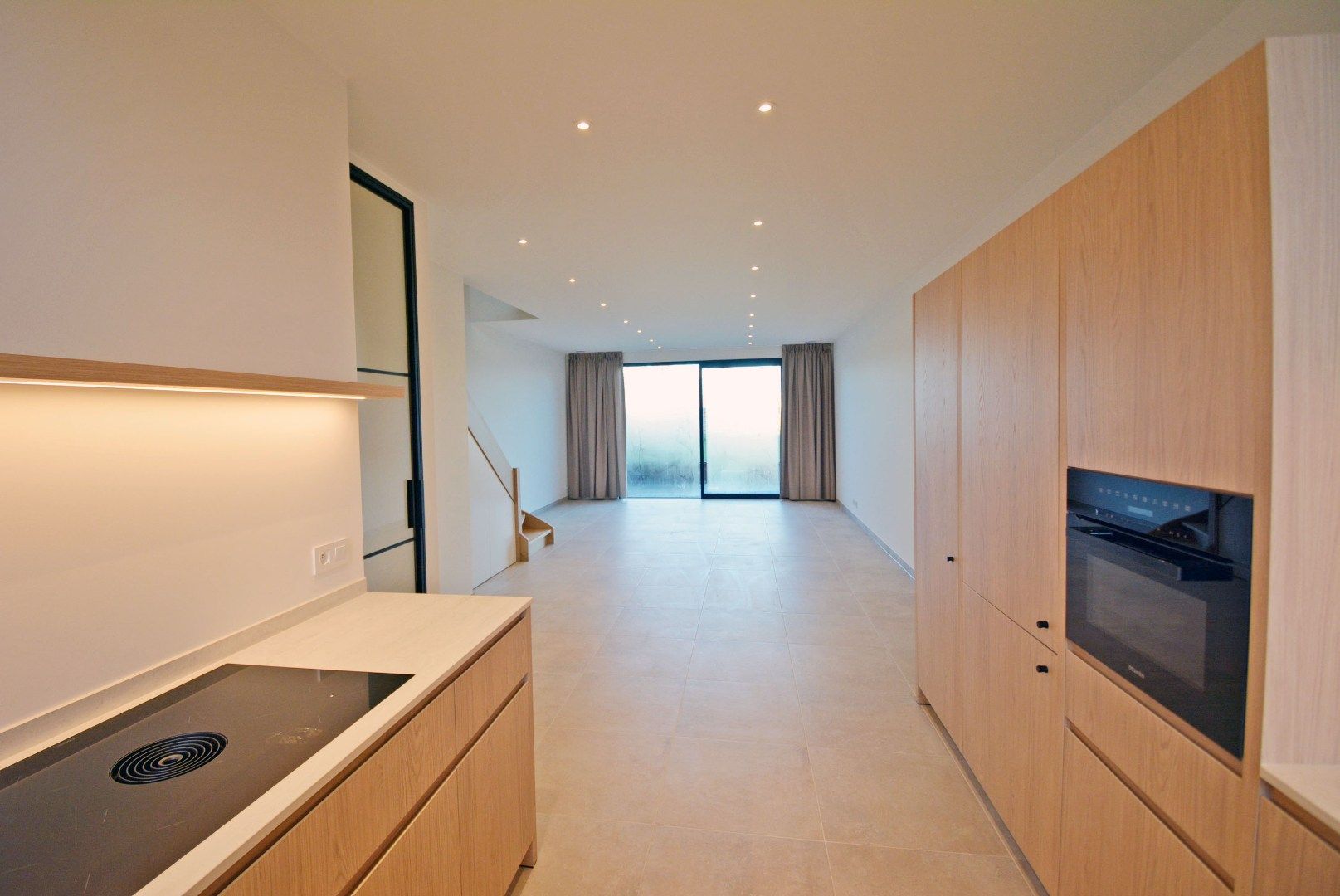 Moderne en energiezuinige nieuwbouwwoning in Koolkerke. foto 7