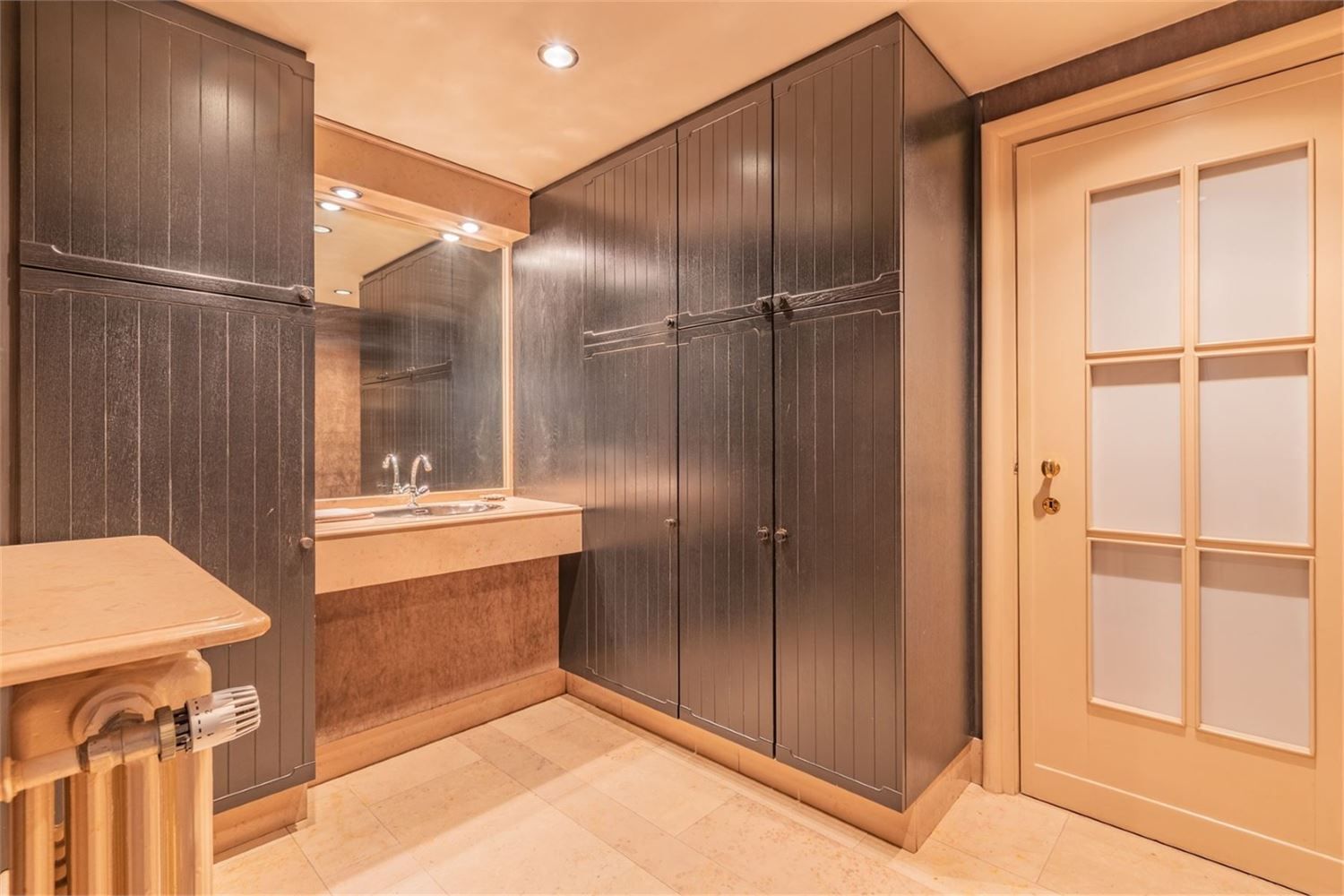 UNIEKE WONING NABIJ STADSPARK MET RUIME TUIN & GROOT POTENTIEEL foto 18