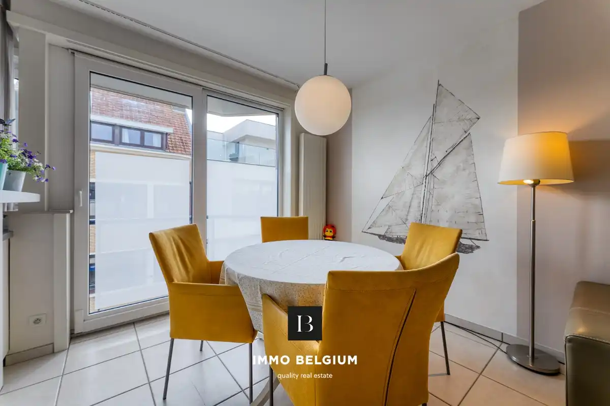 Instapklaar appartement met 2slpk op centrale ligging foto 3
