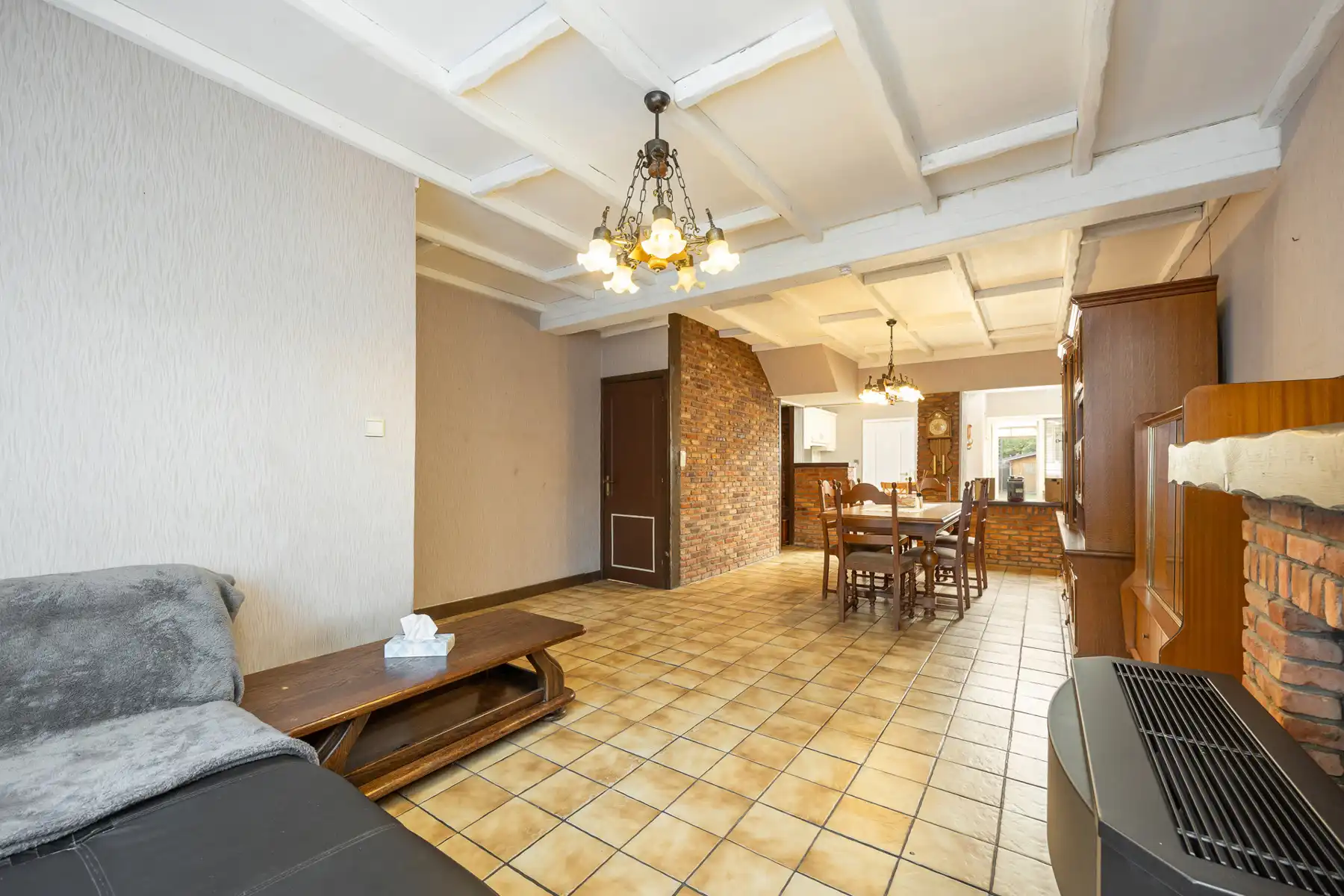 Woning met drie slaapkamers en aangename tuin in Boom foto 7