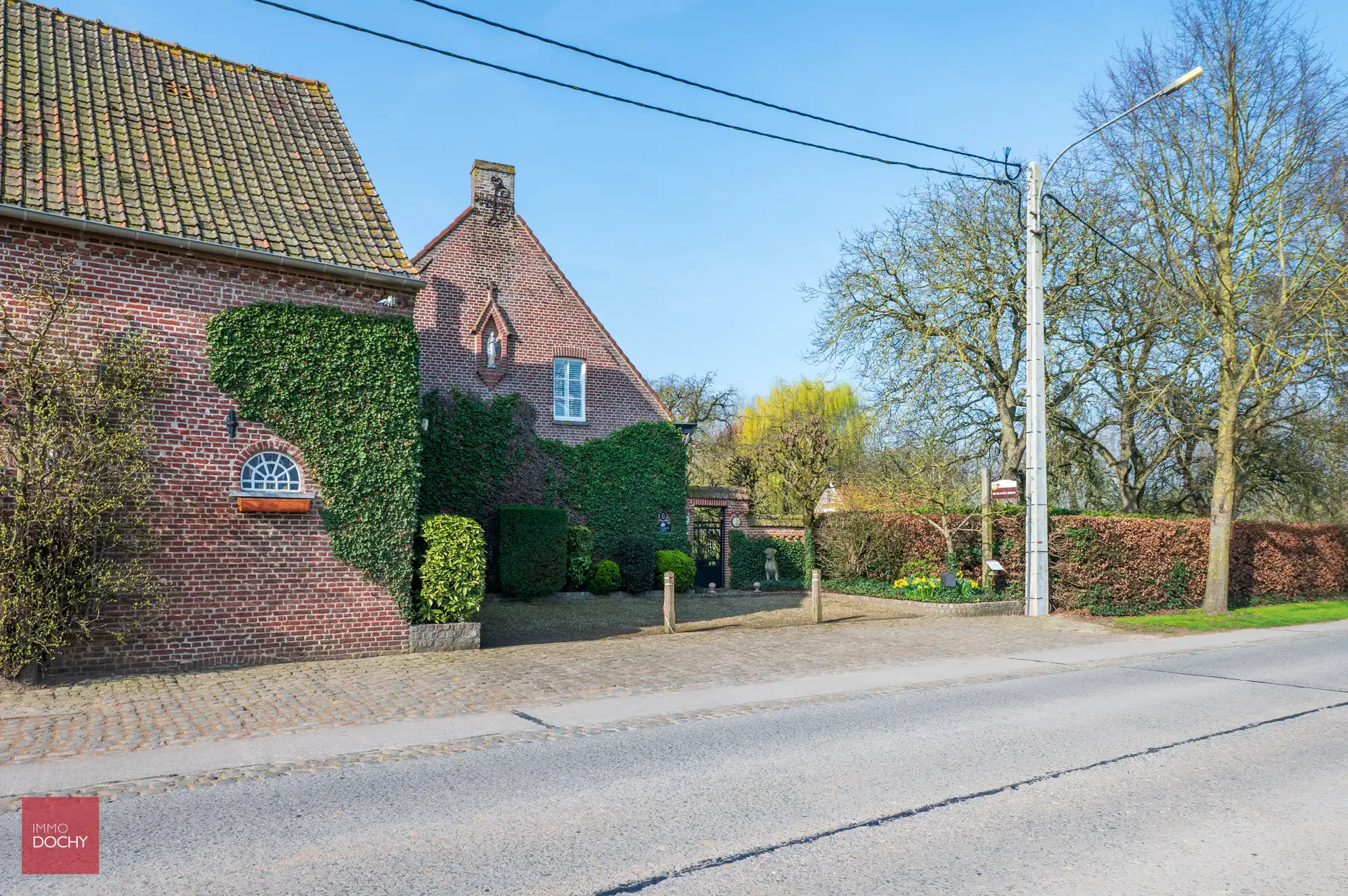 Zeer goed onderhouden gerestaureerde hoeve foto 3