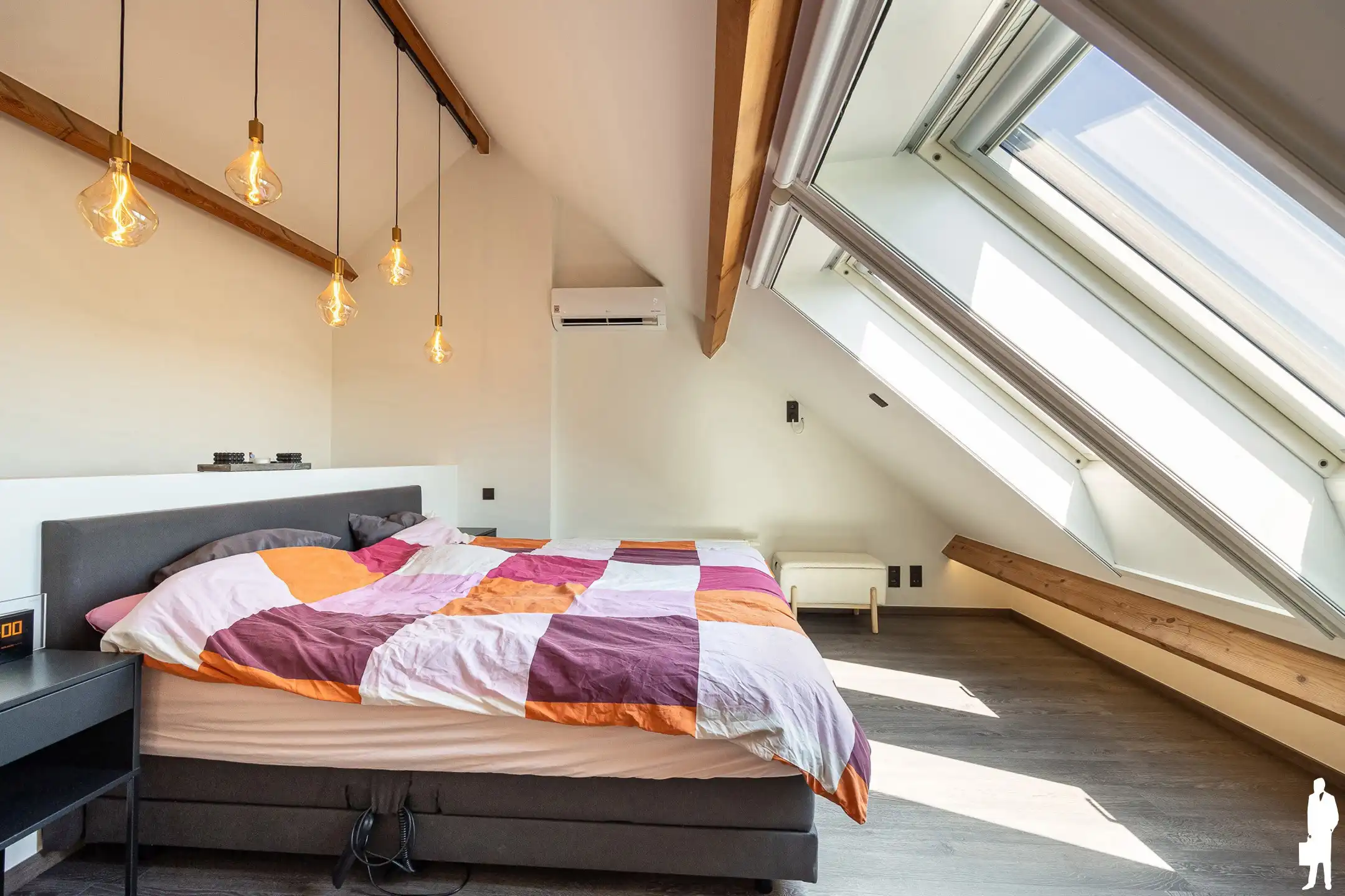 Luxueuze open bebouwing met 4 slpk, 2 badkamers en garage foto 14