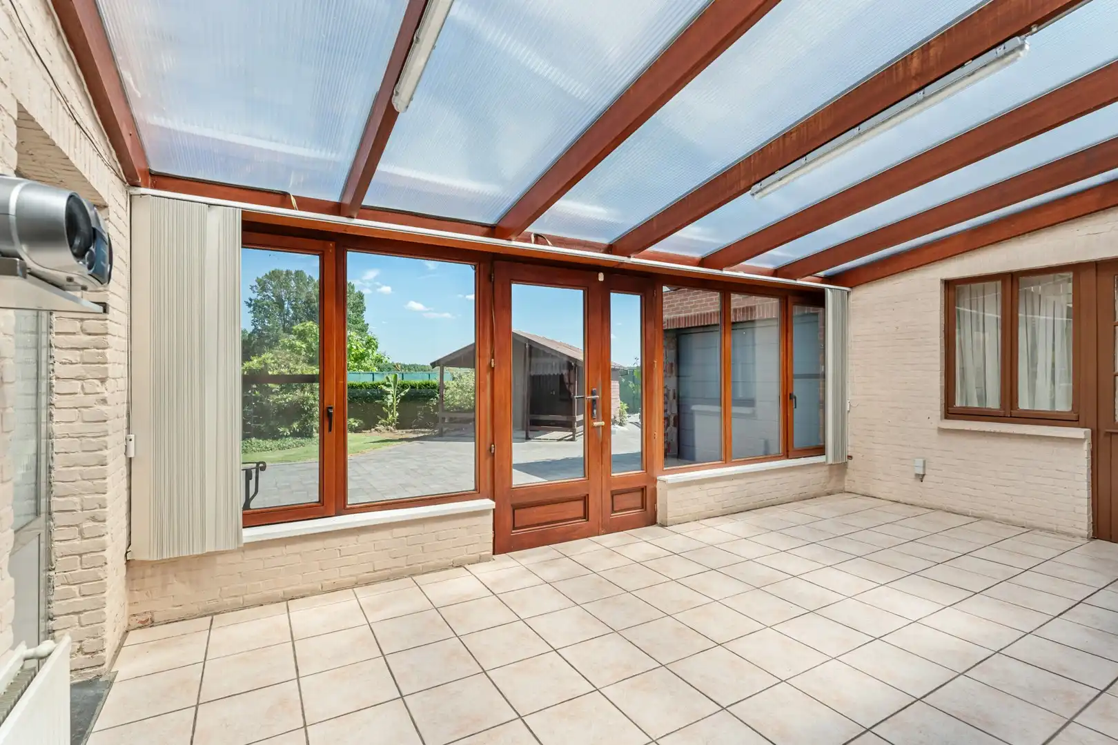 Charmante gezinswoning met prachtige tuin op een perceel van ca. 3.348 m² foto 10