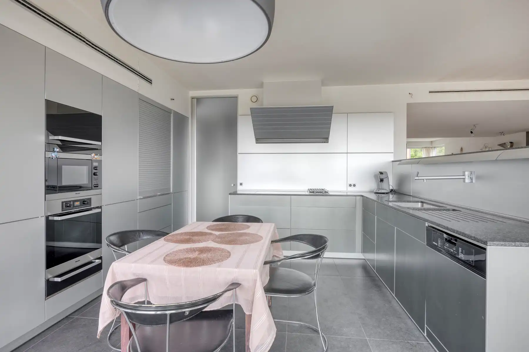 Landelijk gelegen villa met 5 slaapkamers foto 7