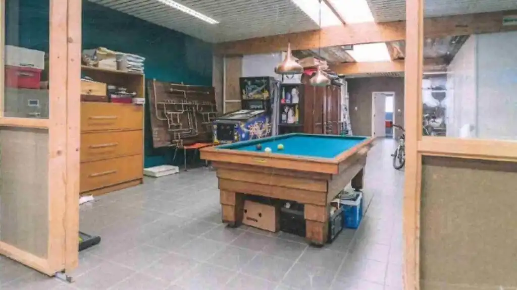 Handelspand met woonst te koop in Sint-Michiels Brugge foto 3