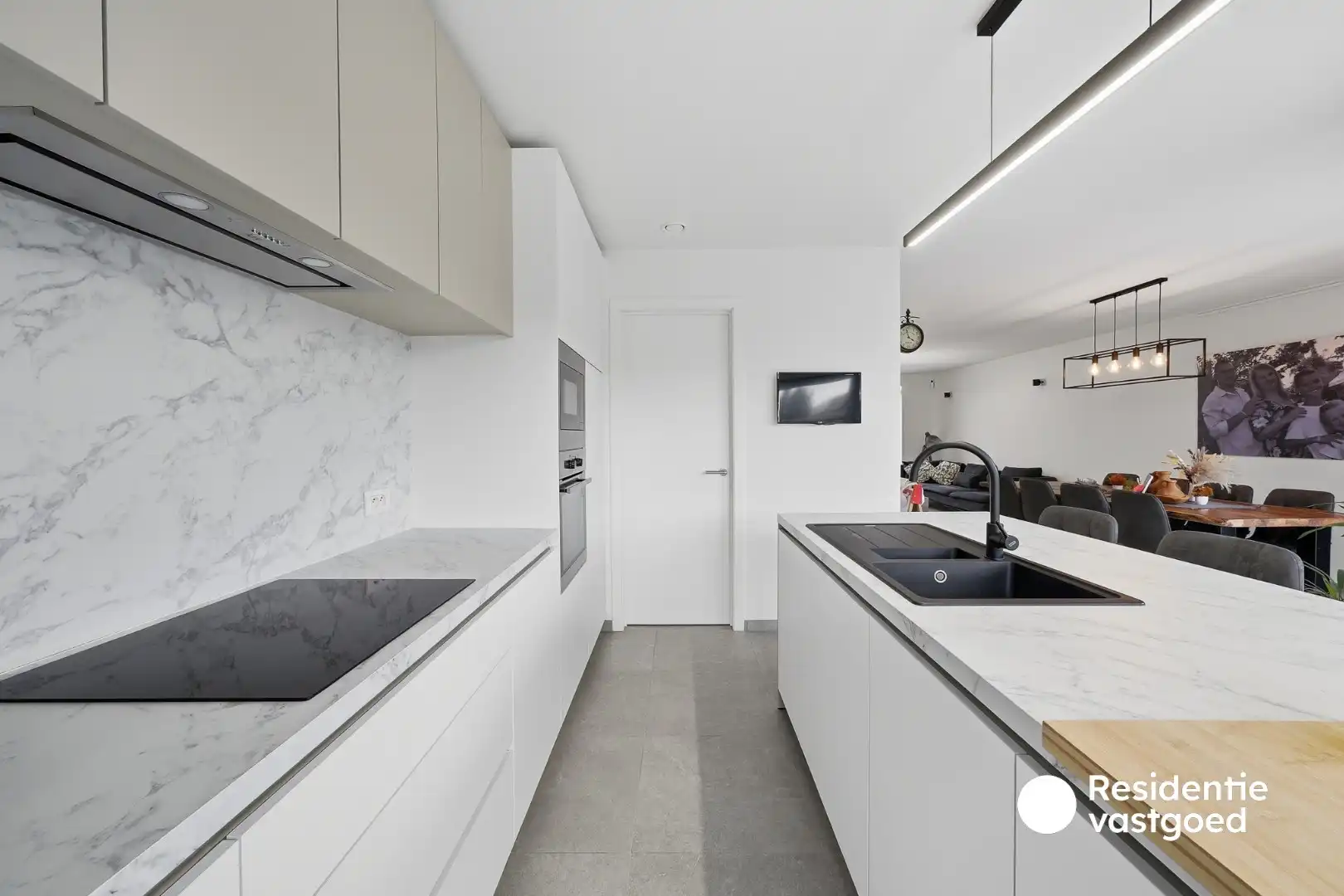 Energiezuinige halfopen recente woning met 3 slaapkamers in Oudenburg foto 8