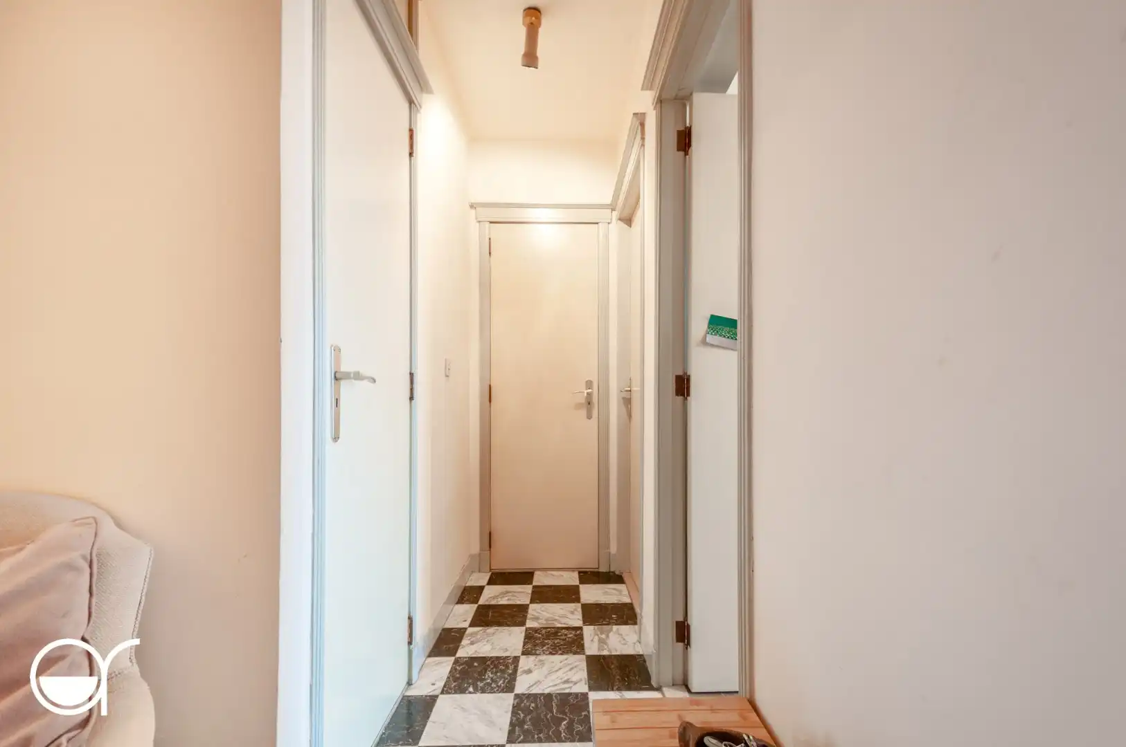 2 slaapkamerappartement met terras en staanplaats foto 11