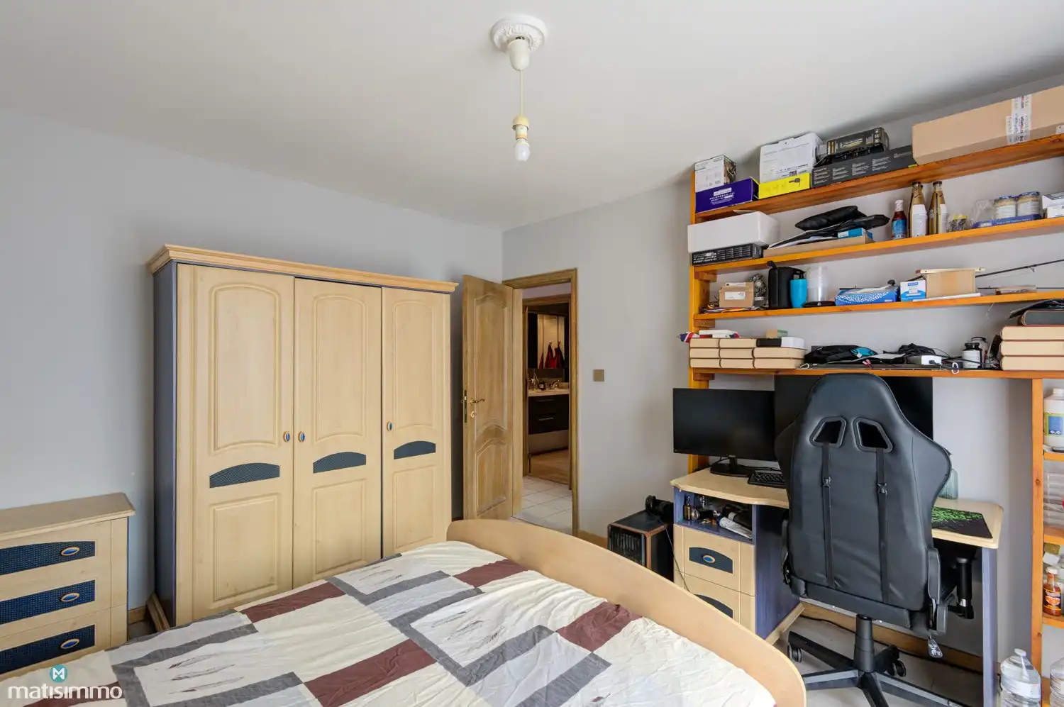 MEERSGEZINSWONING (2 APP.) MET 2 GARAGES, KELDER, ZOLDER EN RUIME TUIN IN MUNSTERBILZEN foto 36