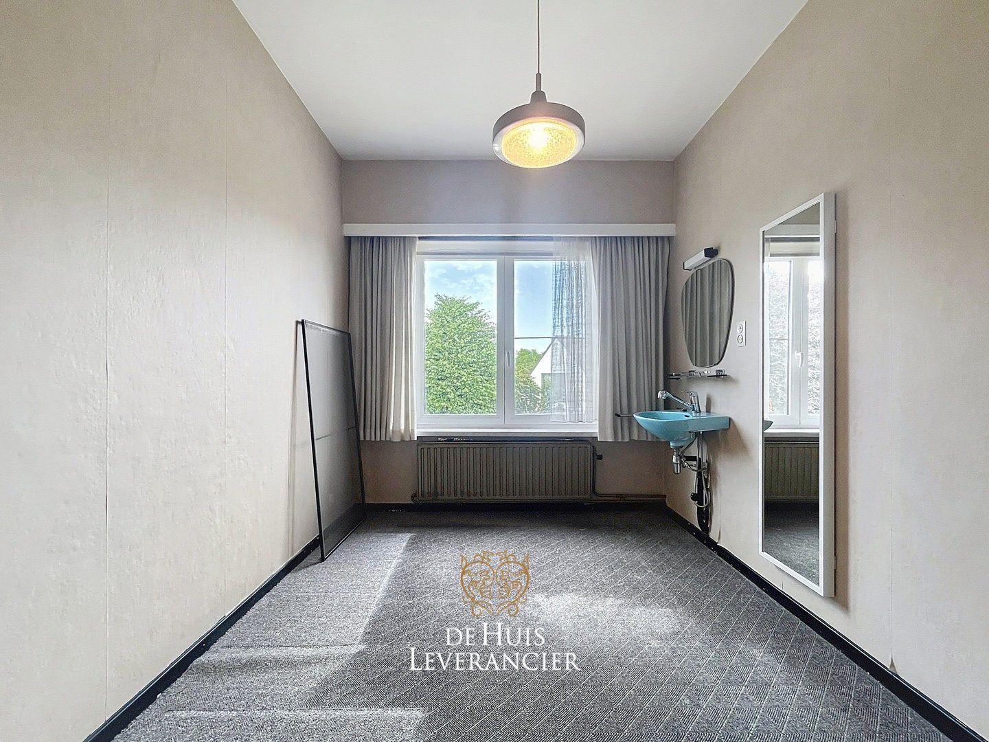 Een huis met potentieel in een buurt met toekomst ! foto 16