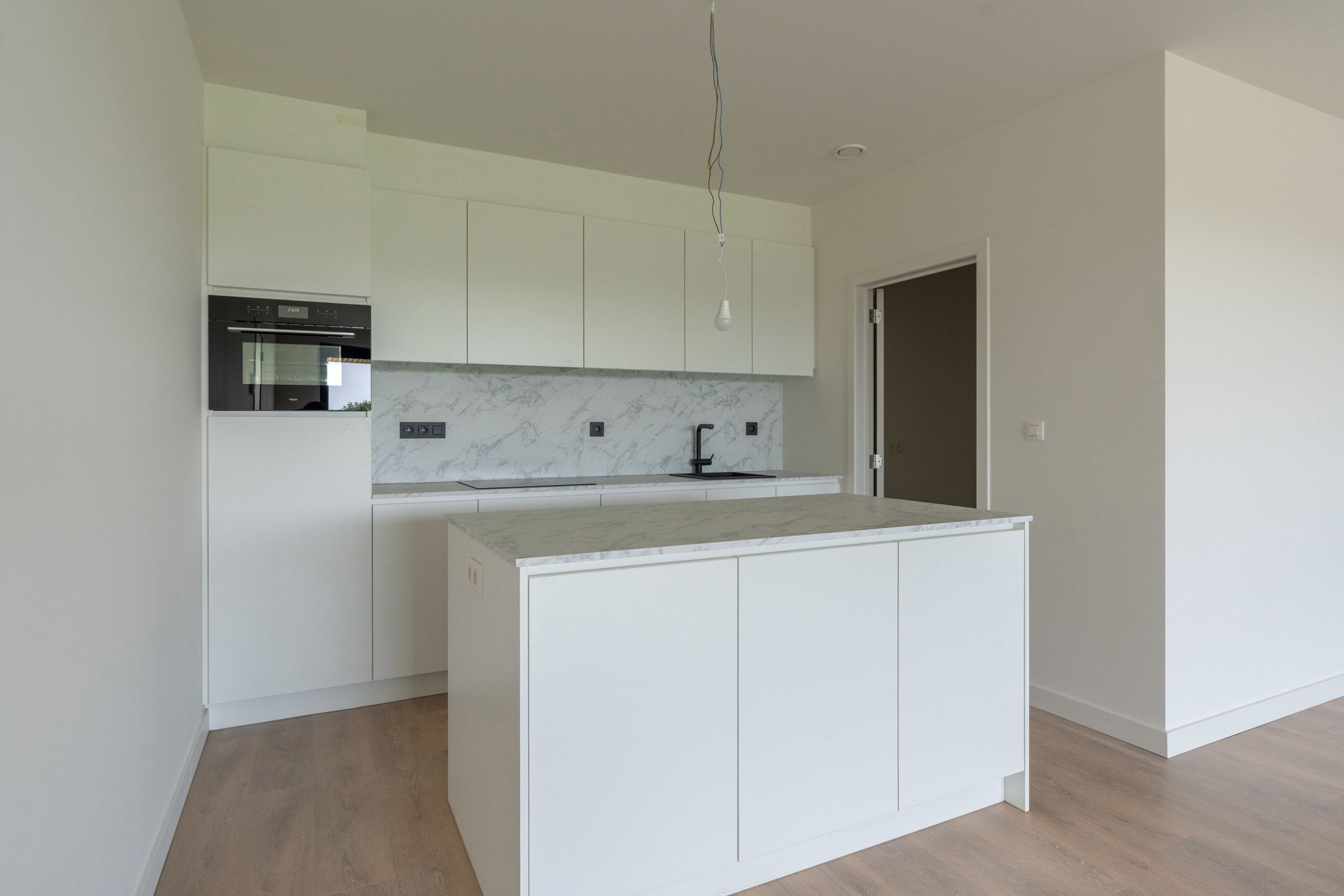 Nieuwbouw appartement met 2 slpk's en terras te Oud-Turnhout foto 2