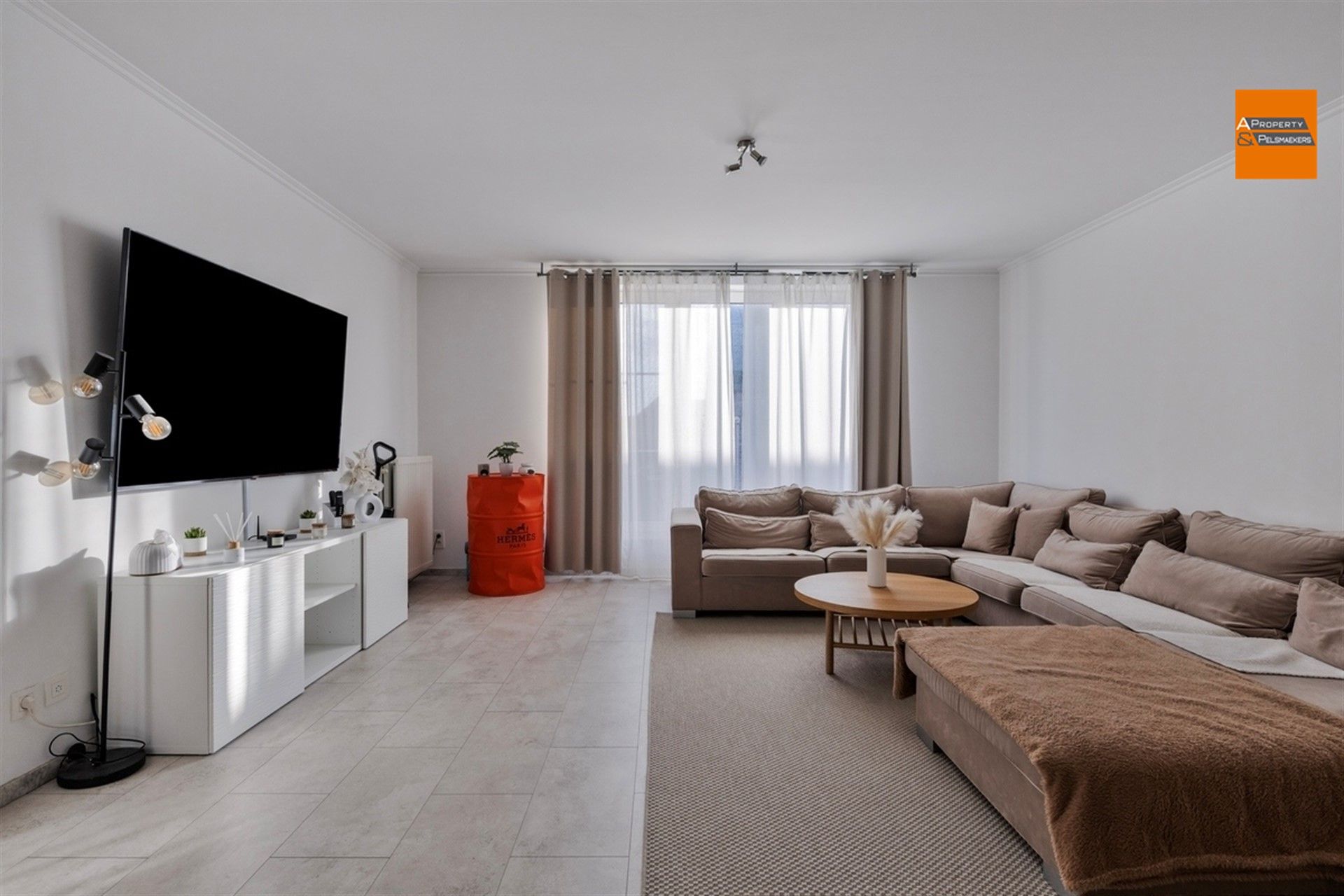 Hoofdfoto van de publicatie: Ruim duplexappartement met 3 slaapkamers