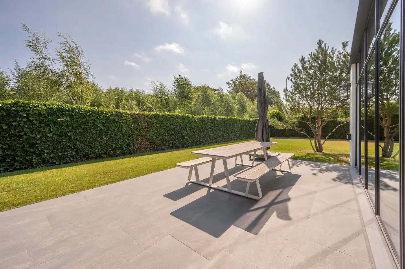 Elegante gerenoveerde villa aan de rand van het Zoute genietend van alle privacy foto 38