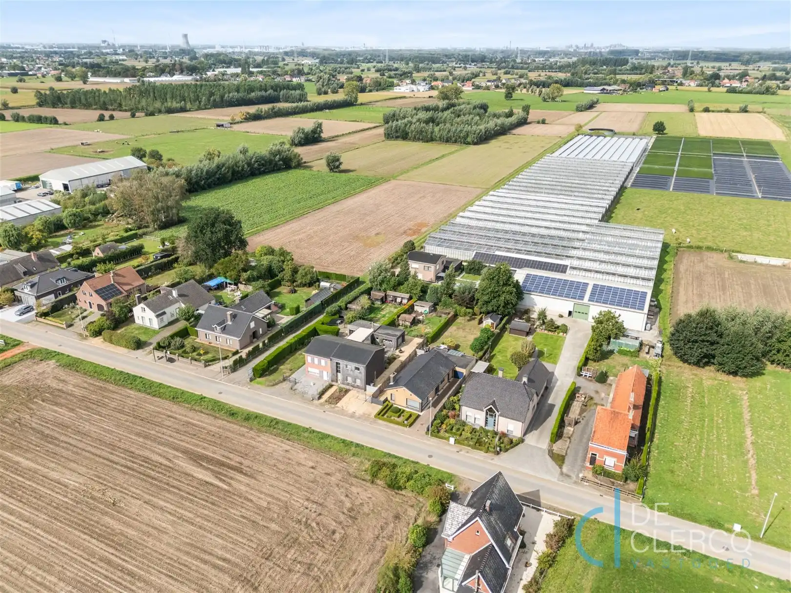 Woning met potentieel te koop op landelijke locatie!  foto 17