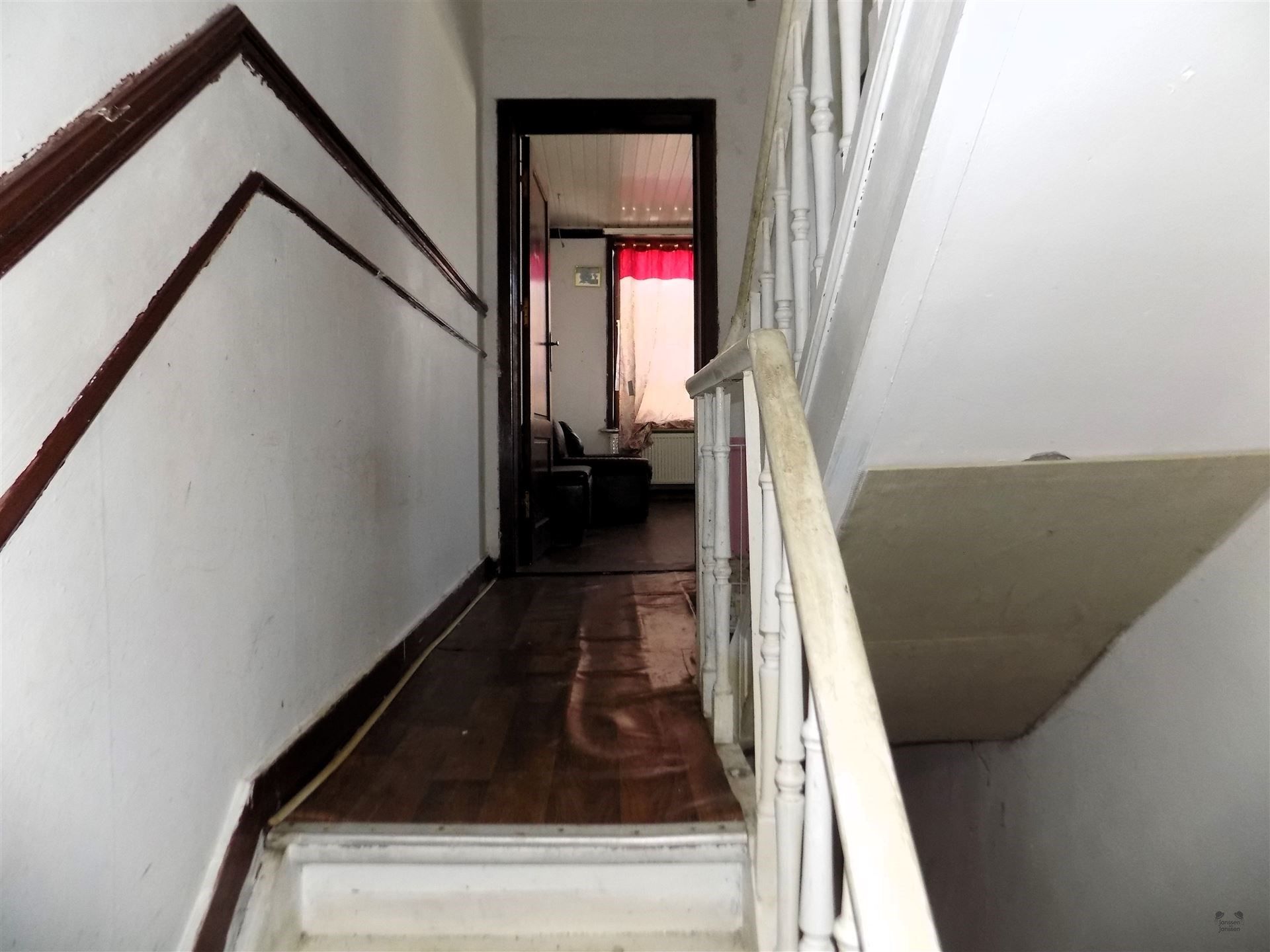 Te renoveren hoekwoning te Oostende foto 11