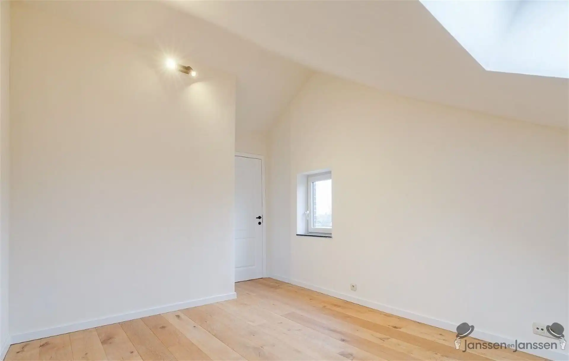 gebouw voor gemengd gebruik foto 15