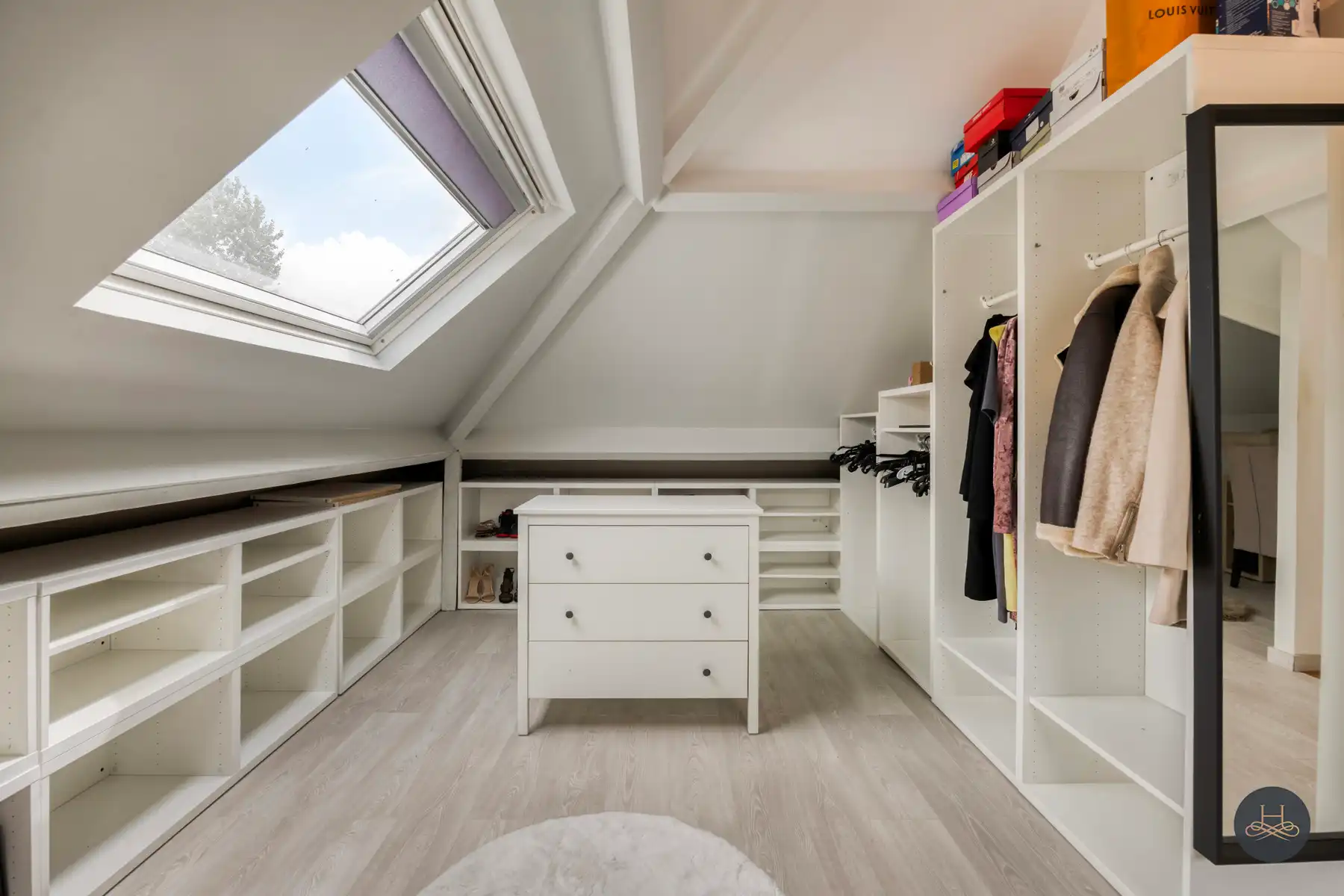 Hoogwaardig afgewerkte, ruime gezinswoning op toplocatie foto 21