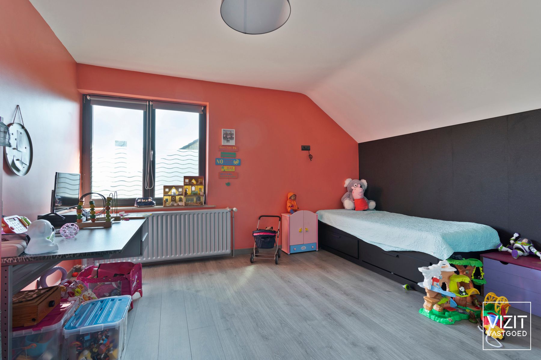 Uitstekend gelegen villa met 4 slaapkamers foto 12