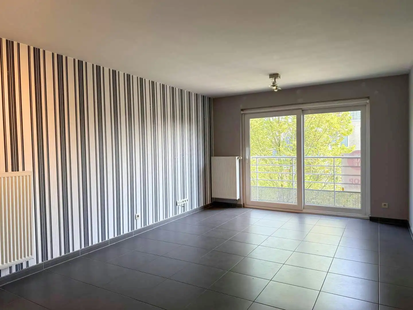 Energiezuinig appartement met terras te koop te Oostende foto 3