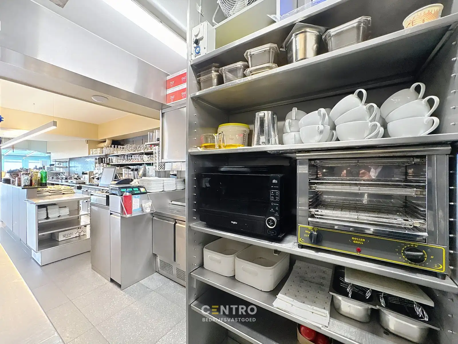 Verkoop handelspand IJssalon - Tearoom 't Zwart Schaap te Sint-Idesbald! foto 16