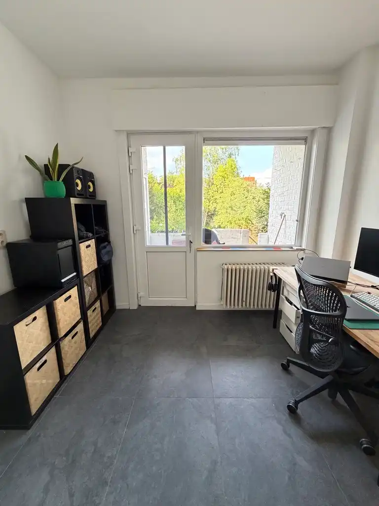 Pagodenwijk, Grote tuin, Garage met staanplaats. foto 9