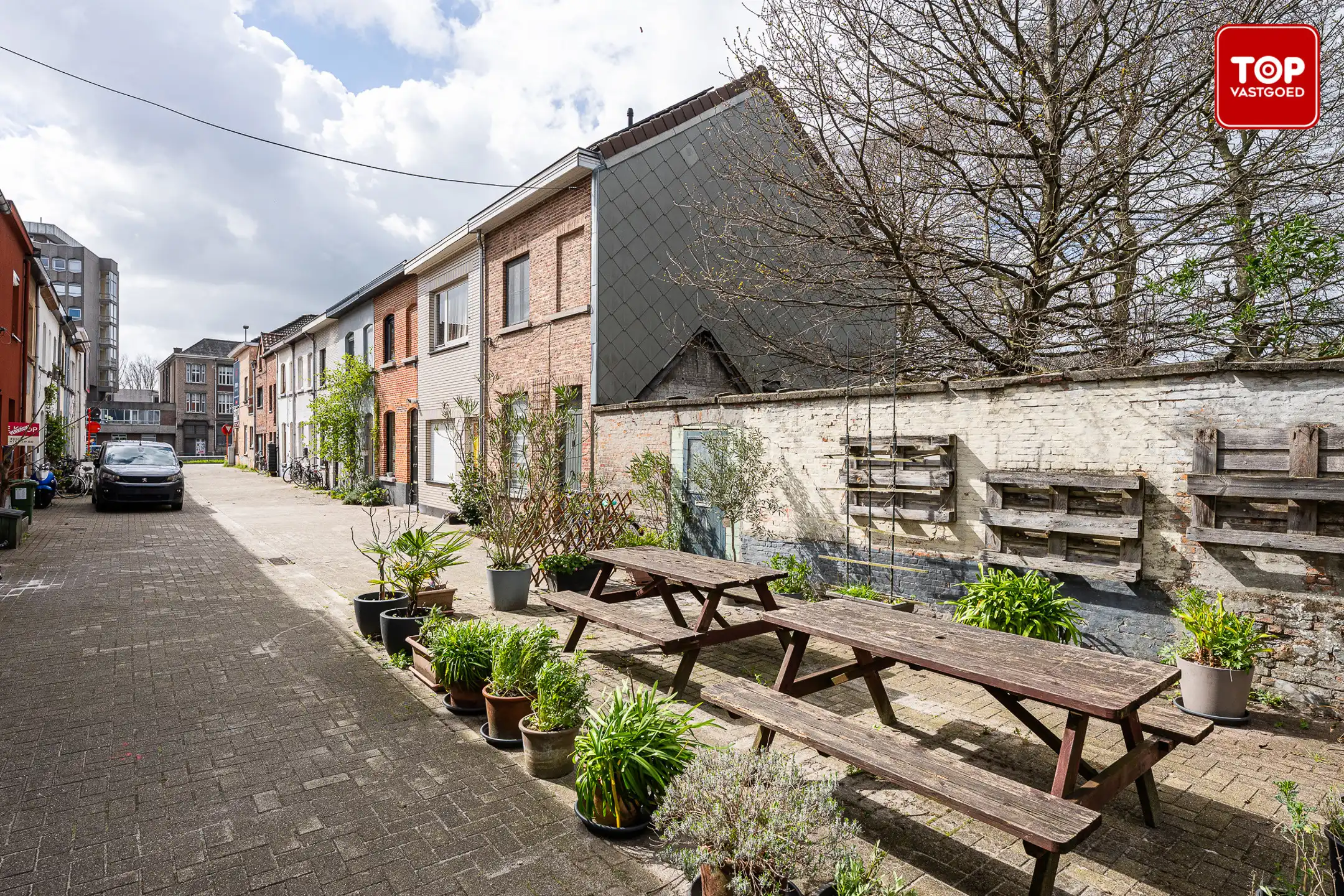 Instapklare woning in een rustige straat nabij Gent centrum. foto 23