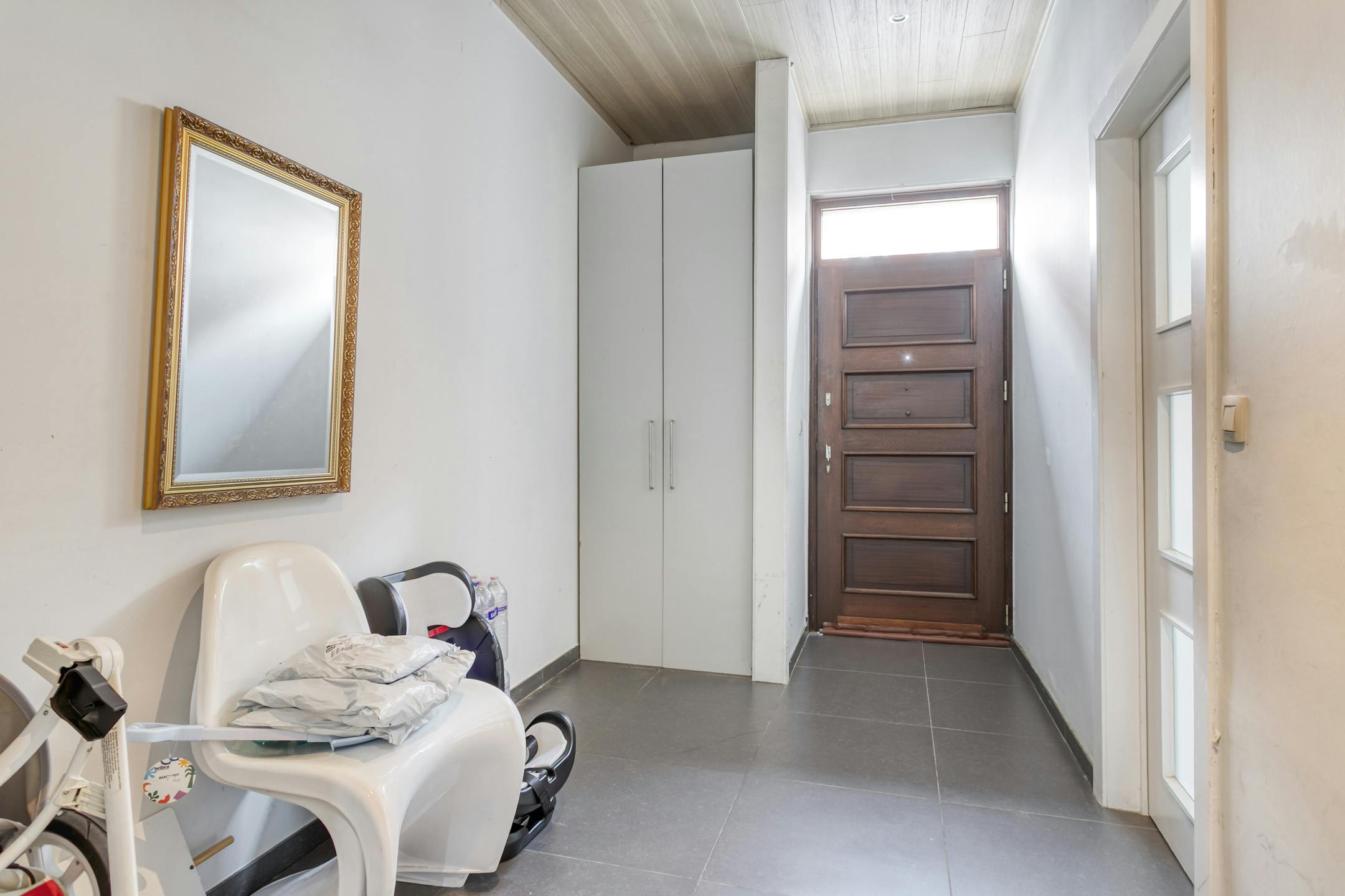 Huis met 3 kamers te koop in centrum Desselgem foto 2