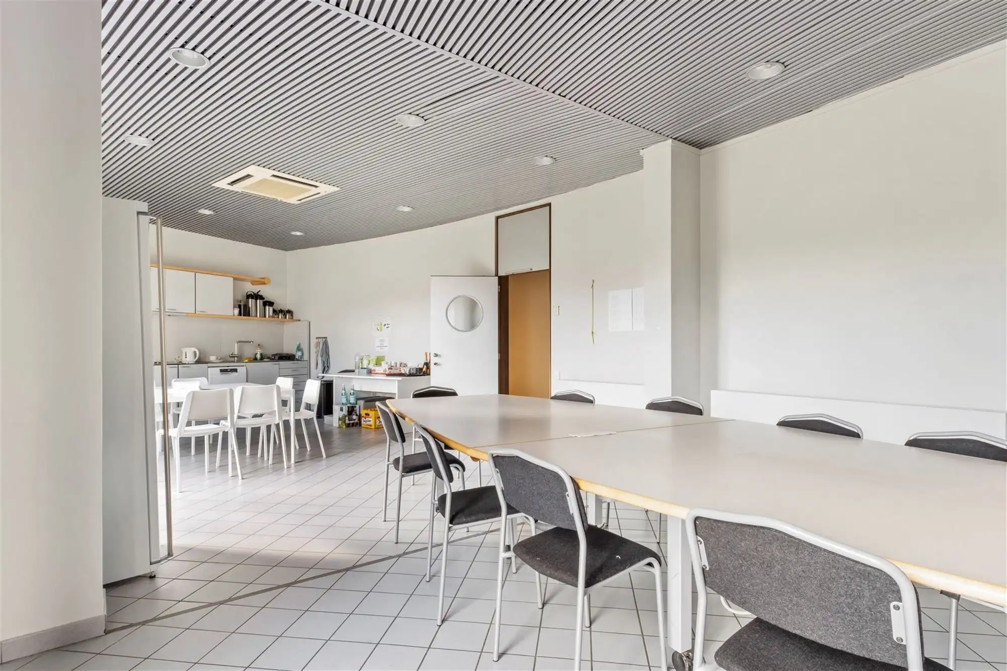 Nieuwe prijs - Instapklaar kantorencomplex op toplocatie ten zuiden van Gent foto 30