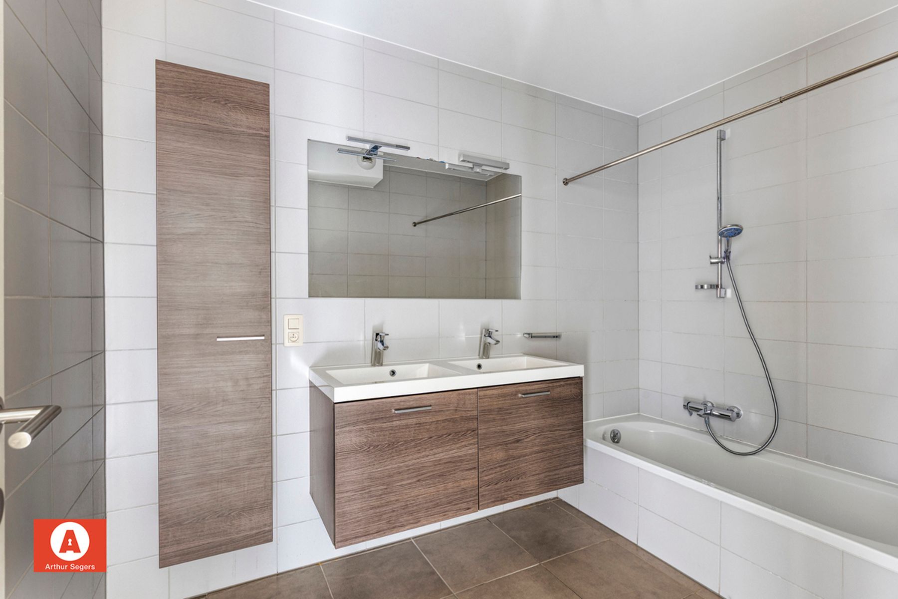 Energiezuinig appartement met ondergrondse autostandplaats. foto 12