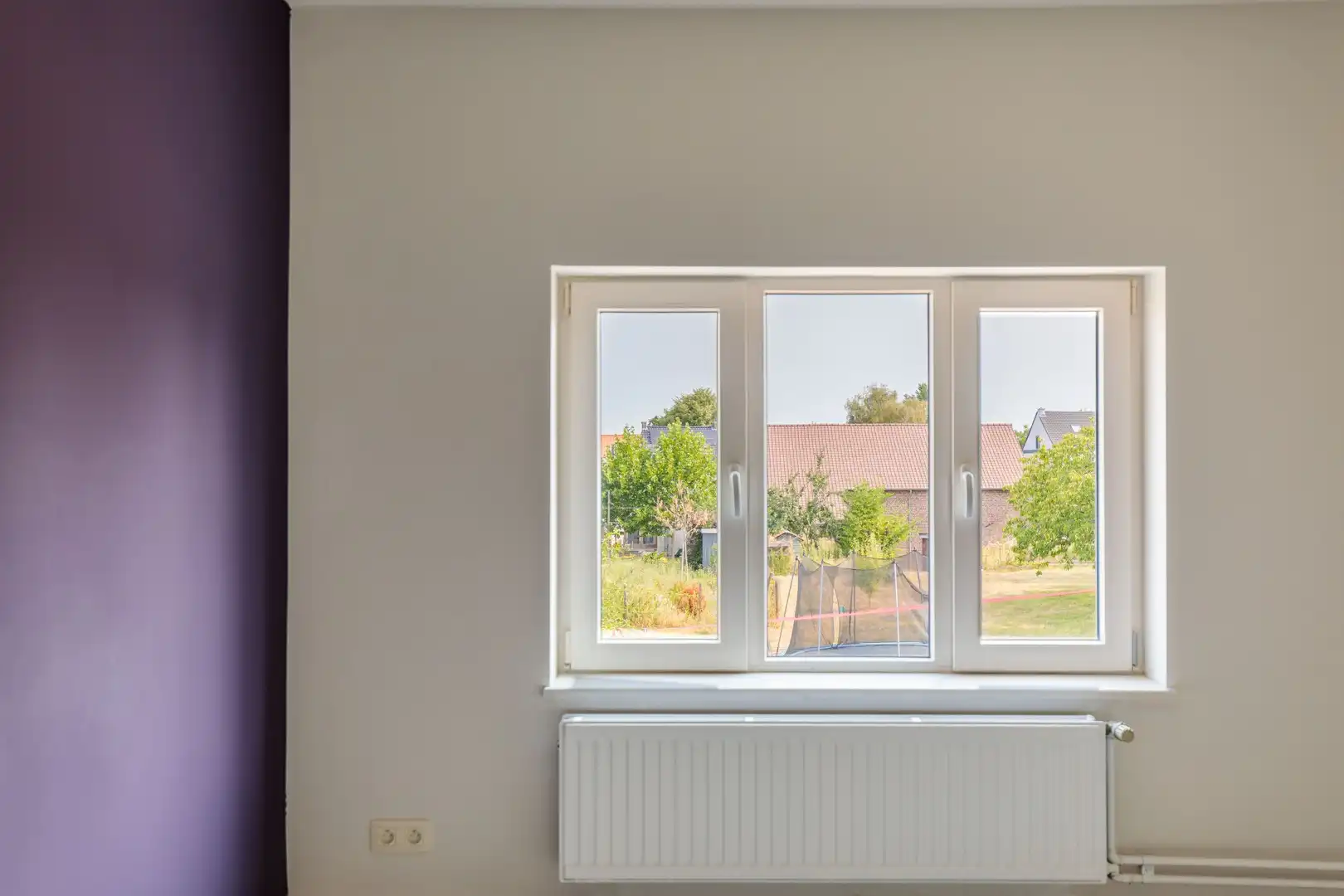 Grote dorpswoning helemaal opgefrist foto 6