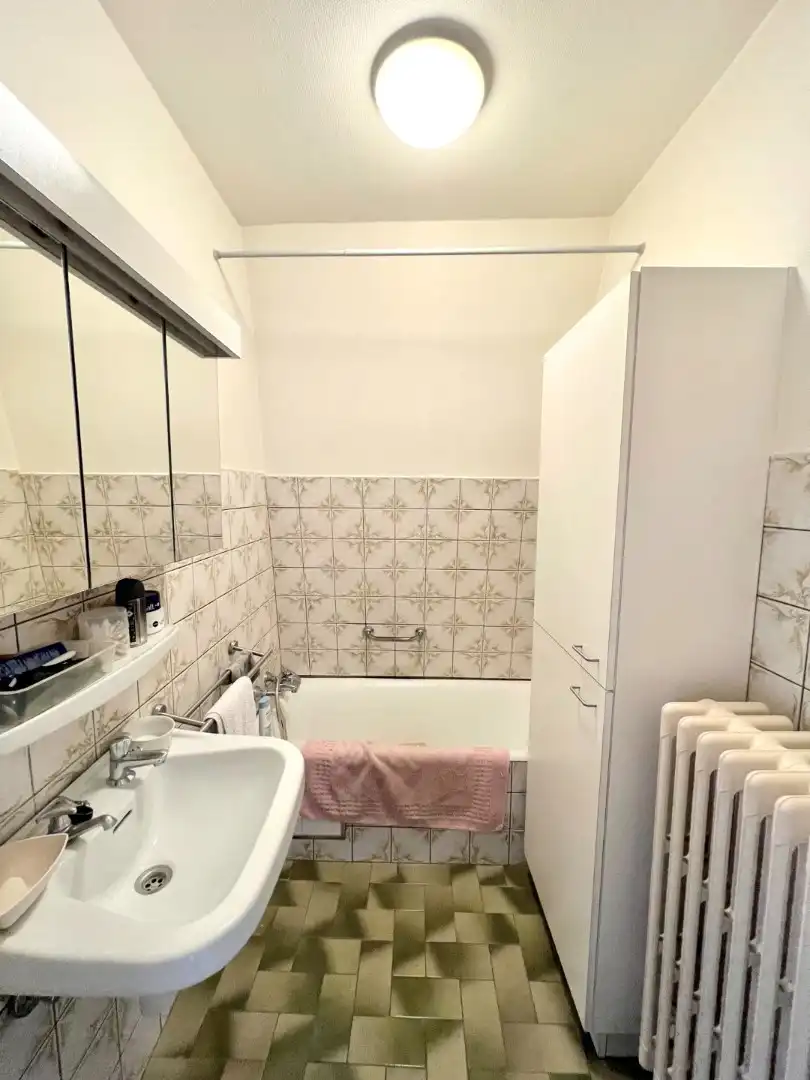 APPARTEMENTSGEBOUW MET 4 APPARTEMENTEN EN 3 GARAGES foto 21