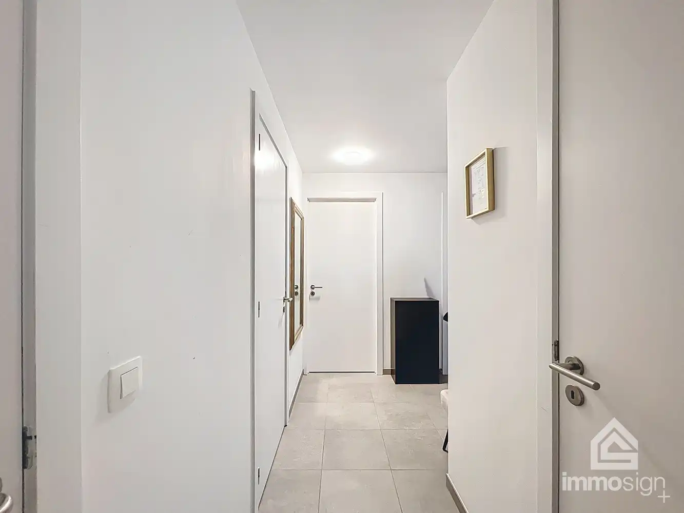 Modern appartement met twee slaapkamers op toplocatie in Bree centrum! foto 7