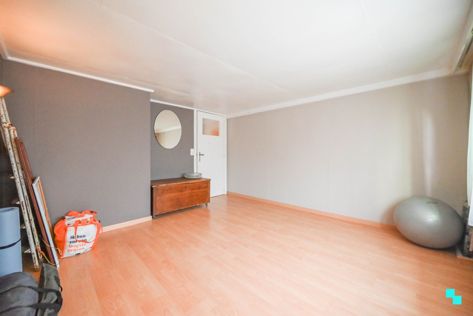 Eéngezinswoning met 4 slaapkamers in centrum Oostrozebeke foto 29