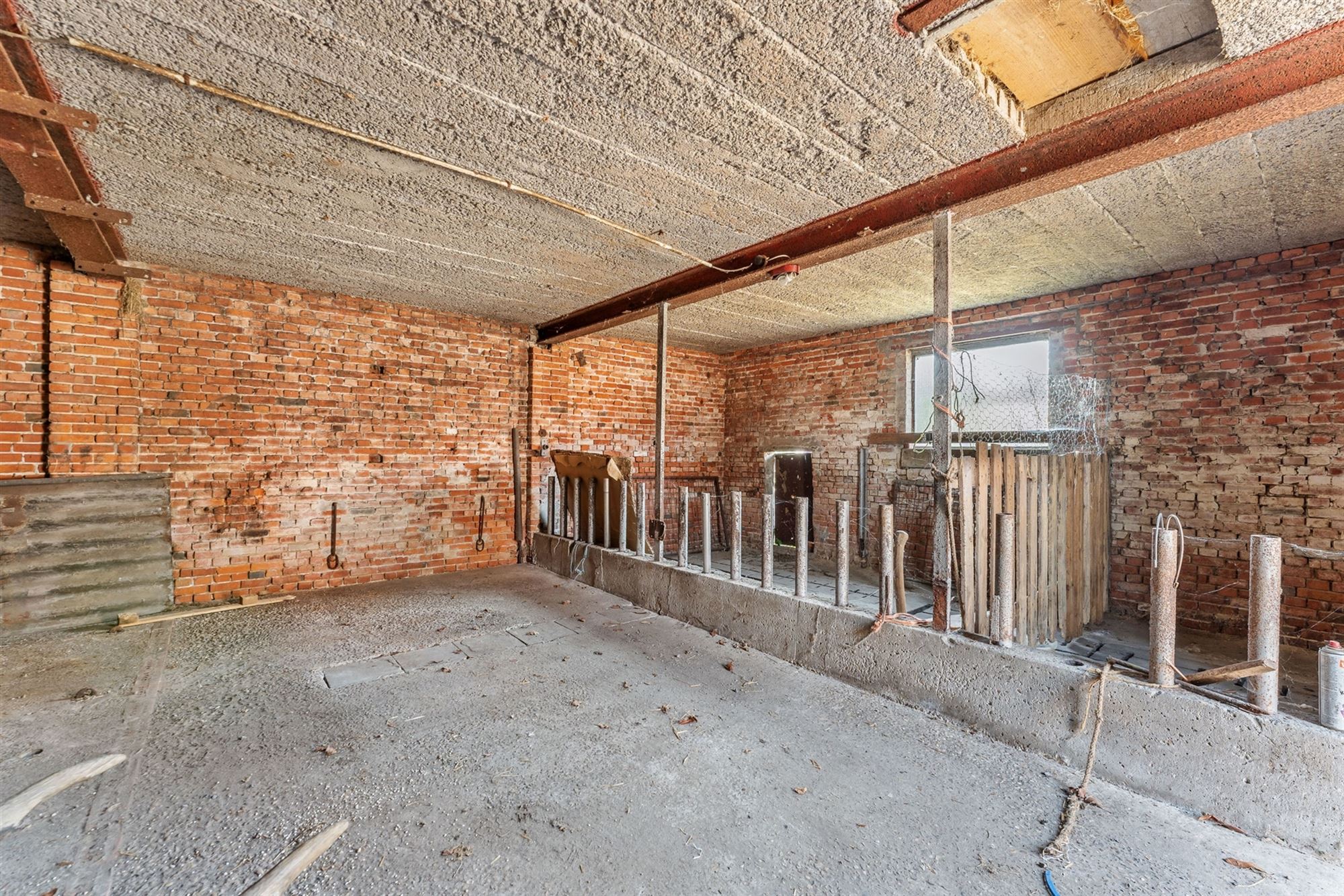 WONING OP 3941M2 MET ENORM POTENTIEEL foto 32