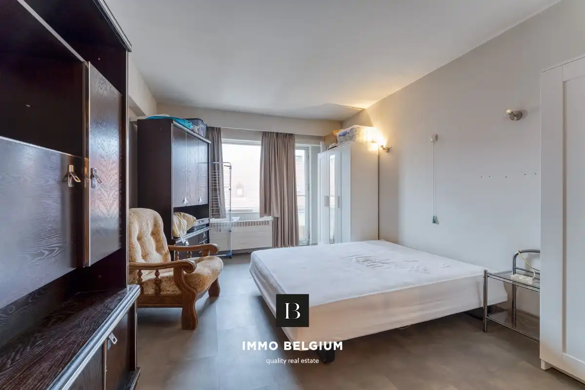 Ruim appartement met garage nabij het centrum foto 9