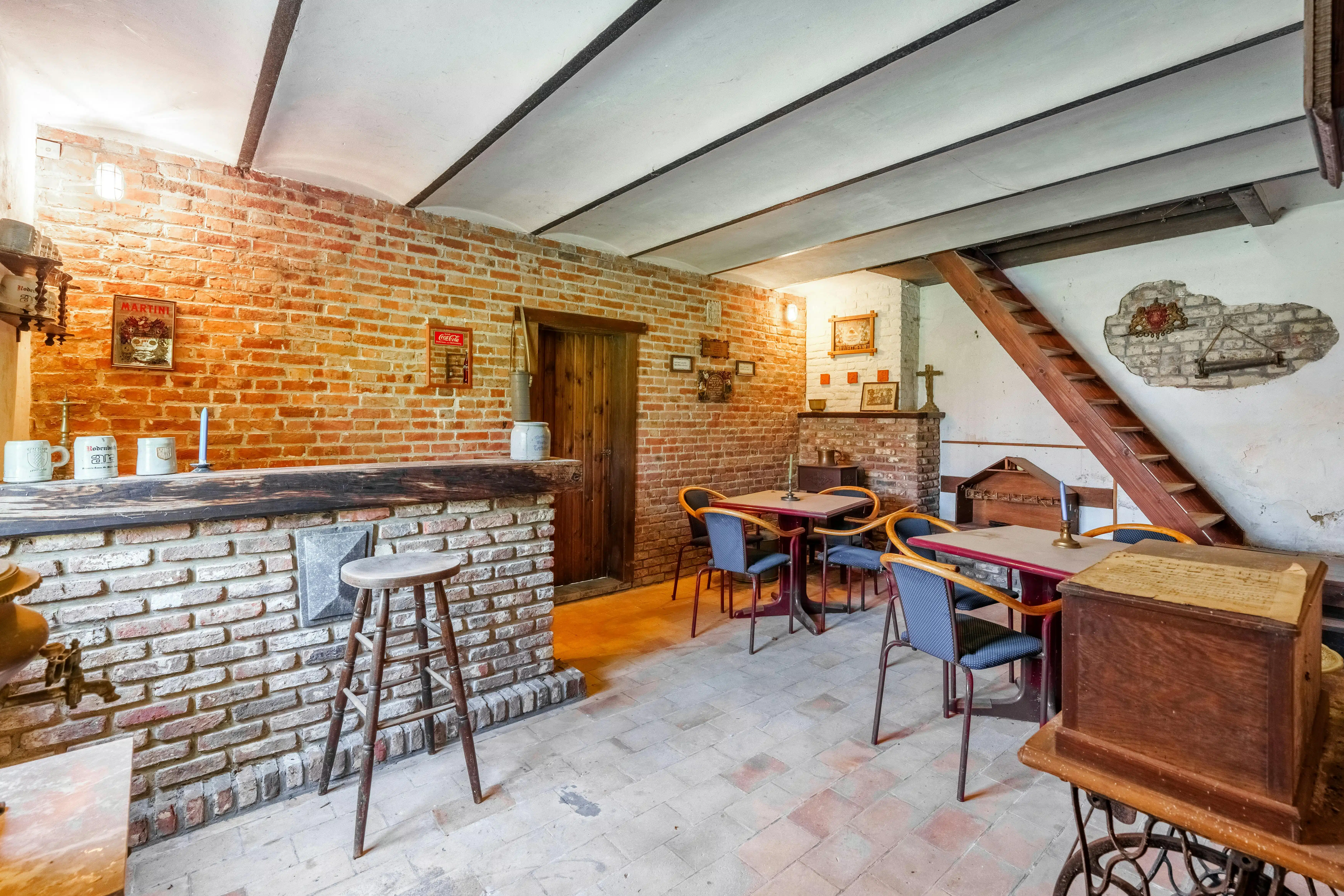 Uniek herenhuis met knappe tuin en bijgebouw in Moorslede foto 24