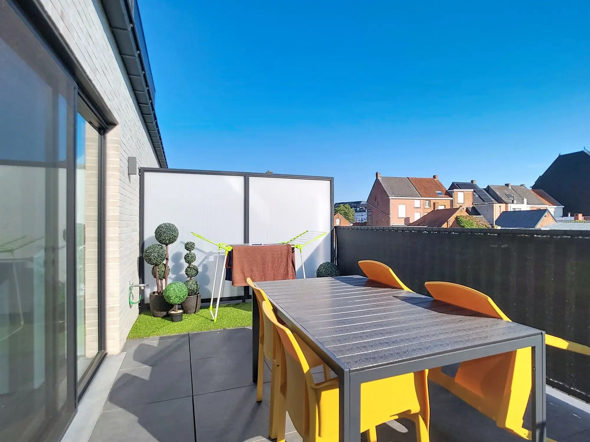 Ruim en lichtrijk duplexappartement in het centrum van Heist-op-den-Berg foto 18