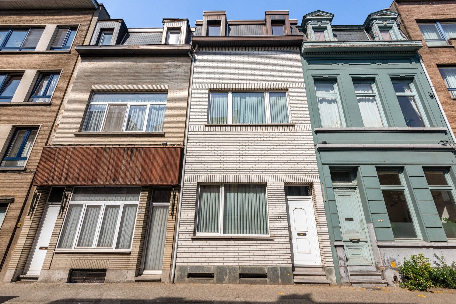Ruime gezinswoning met 5 à 6 slaapkamers en ruime tuin te Antwerpen! foto 32
