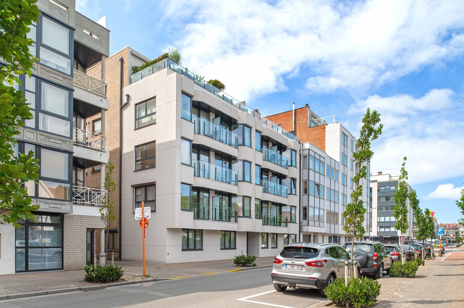 Centraal gelegen appartement met twee terrassen nabij de Lippenslaan foto {{pictureIndex}}