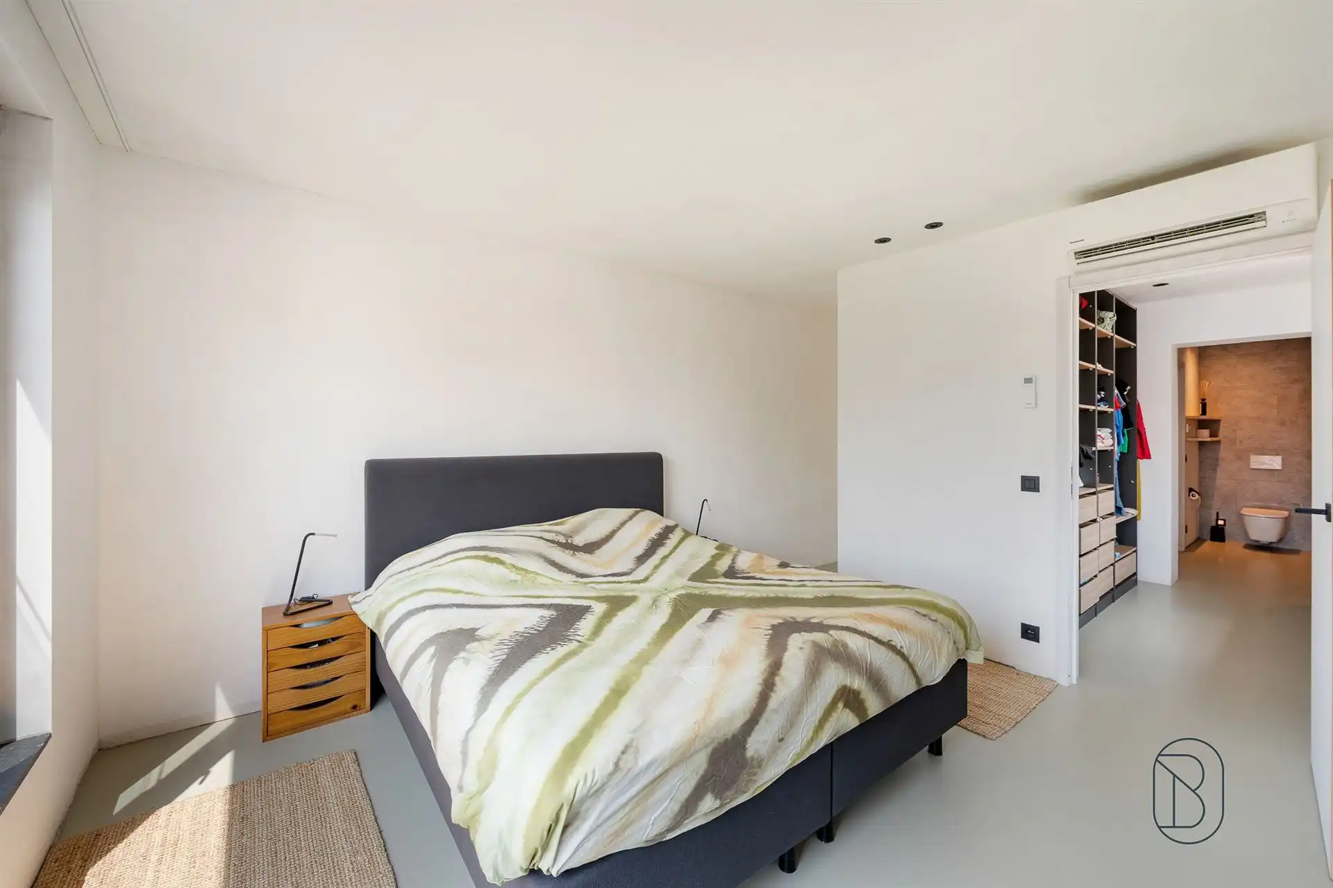 Unieke woning met 6 slk en polyvalente loods, centrum Tielt foto 14