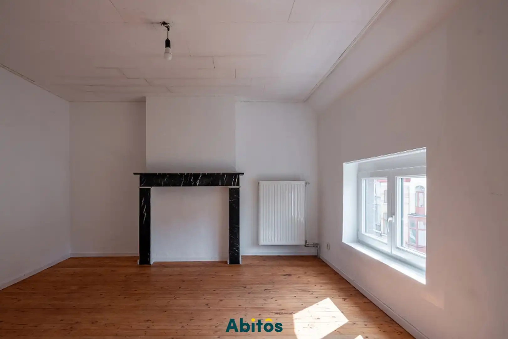 Gerenoveerde herenwoning met 4 slaapkamers en 2 badkamers foto 19